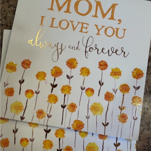 Gift Book for Mom - Picture 2 of 3